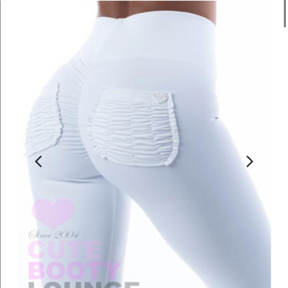 BRAND NEW Cute Booty Lounge active leggings